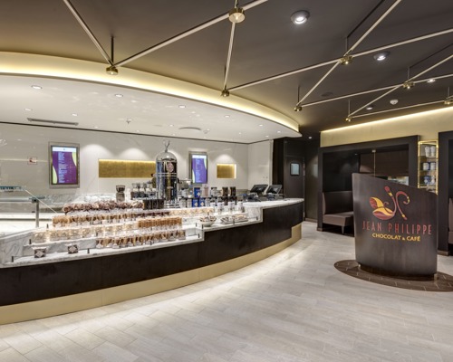 MSC Cruises MSC Meraviglia Jean Philippe Cafe 2.jpg