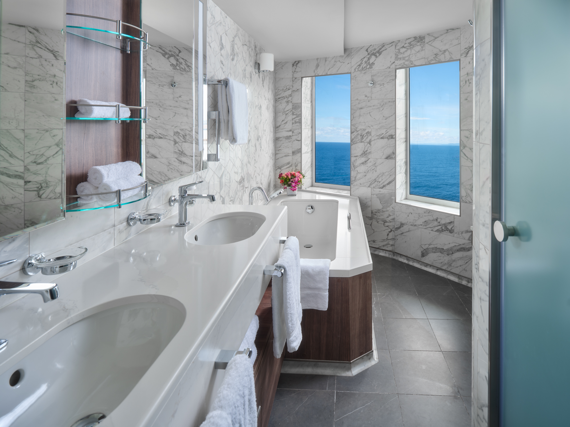 Aft-Facing Penthouse Suite with Large Balcony