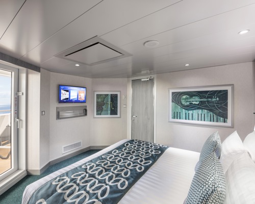 MSC Cruises MSC Virtuosa Grand Suite Aurea with Terrace and Whirlpool 1.jpg