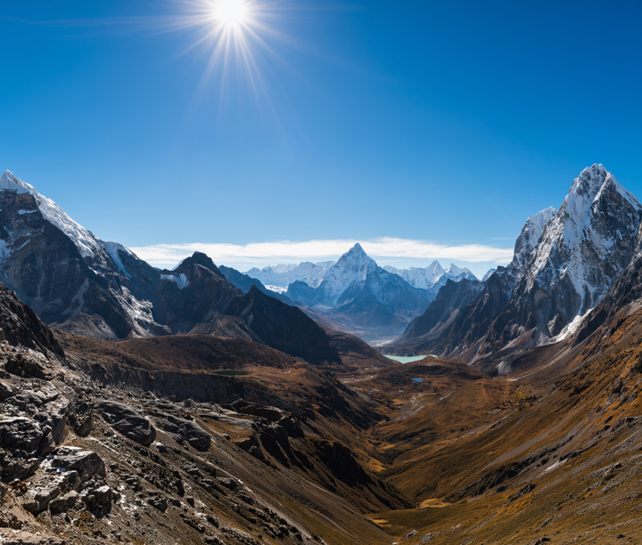 5* Heart of the Himalayas: Mount Everest, Kathmandu, Jungle Safari & Southeast Asian Legends