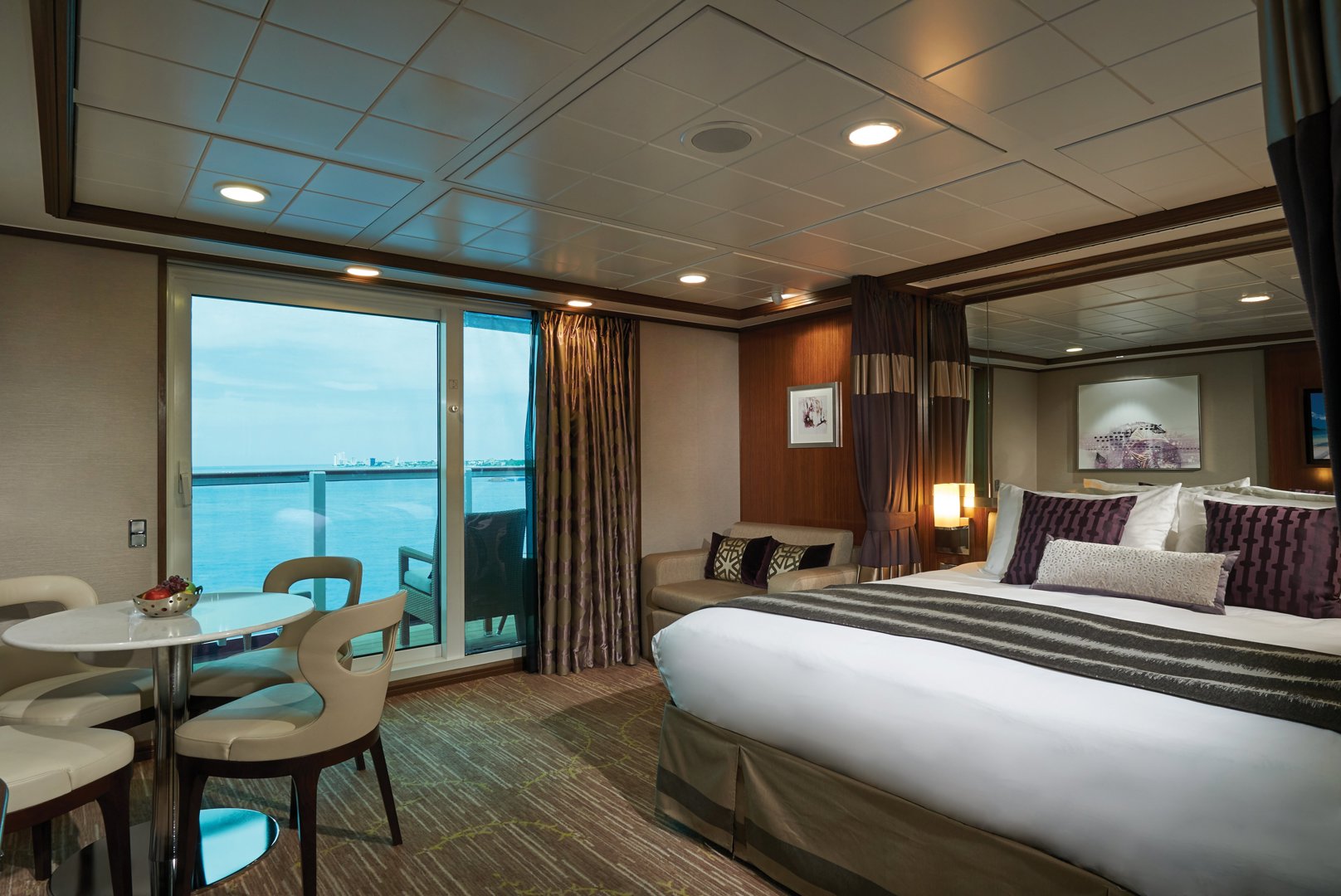 Forward-Facing Deluxe Penthouse with Large Balcony