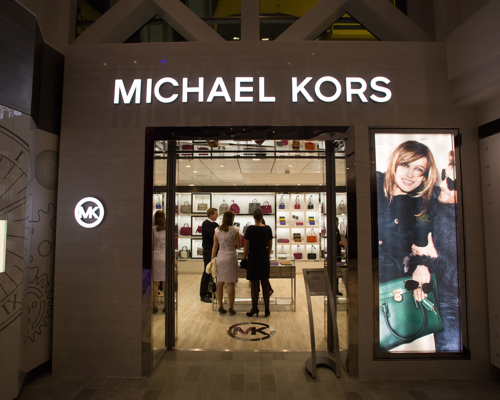 Royal Caribbean Anthem of the Seas Interior Shops 2.jpg