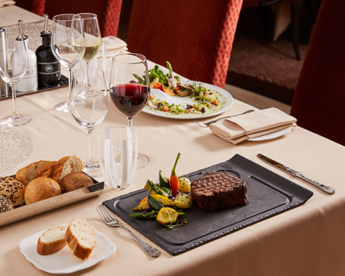 Silversea - Silver Muse - Atlantide Dining.jpg