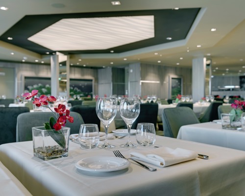 MSC Cruises MSC Bellissima Posidonia Restaurant 3.jpg