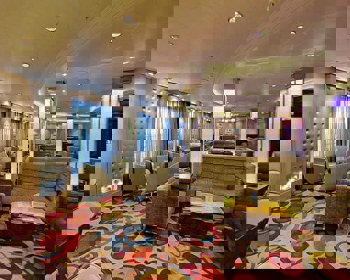 P&O Azura BlueBar.jpg