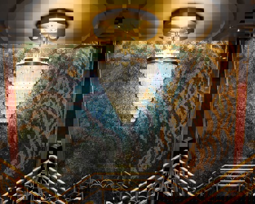 Regent Seven Seas EXPLORER Theater 1.jpg