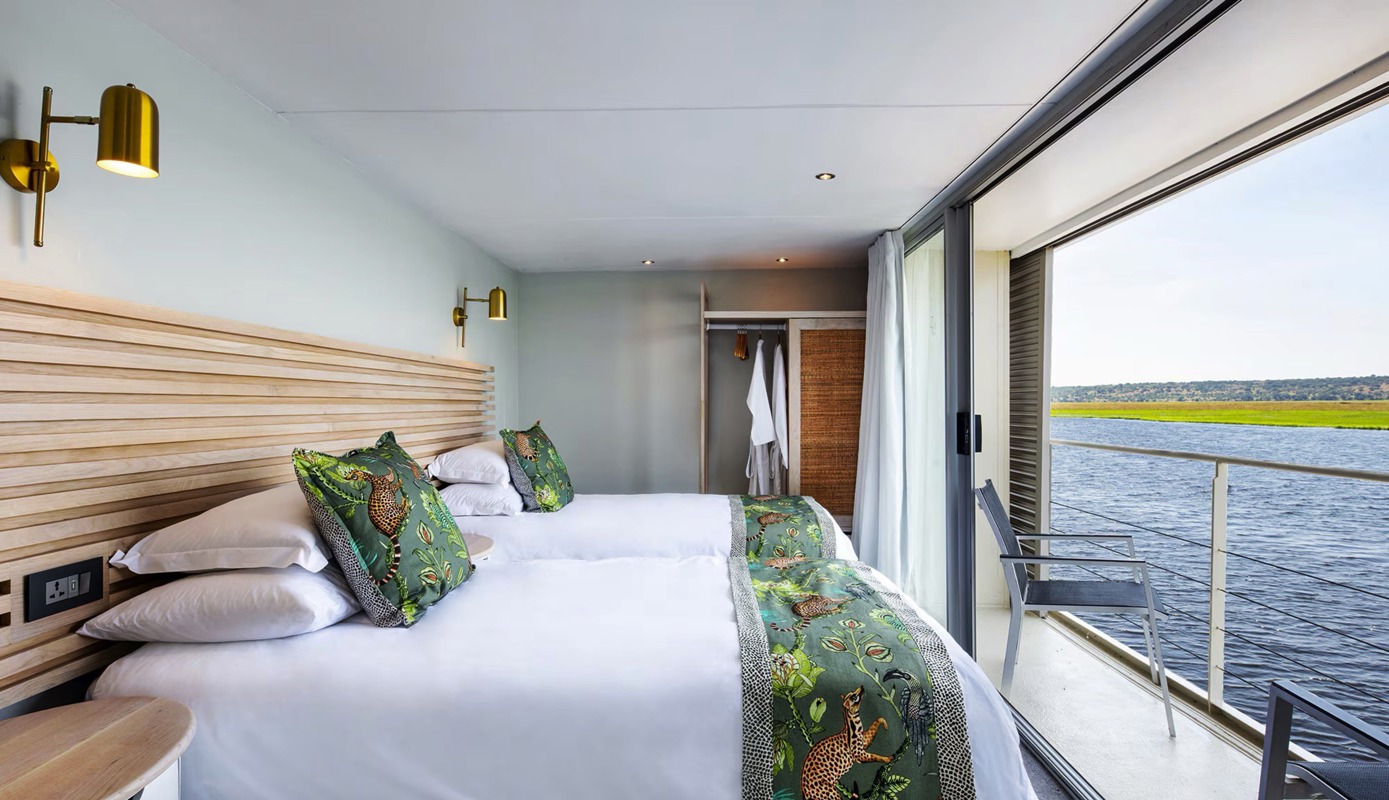 AmaWaterways, Zambezi Queen Suite-Twin_2024.jpg