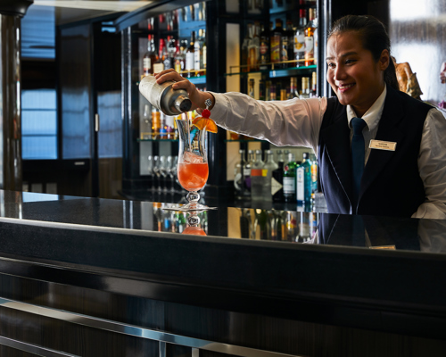 Silversea Cruises - Silver Whisper - The Bar 2.jpg