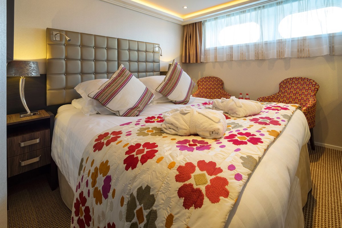 AmaWaterways AmaMora Accommodation D 3.jpg