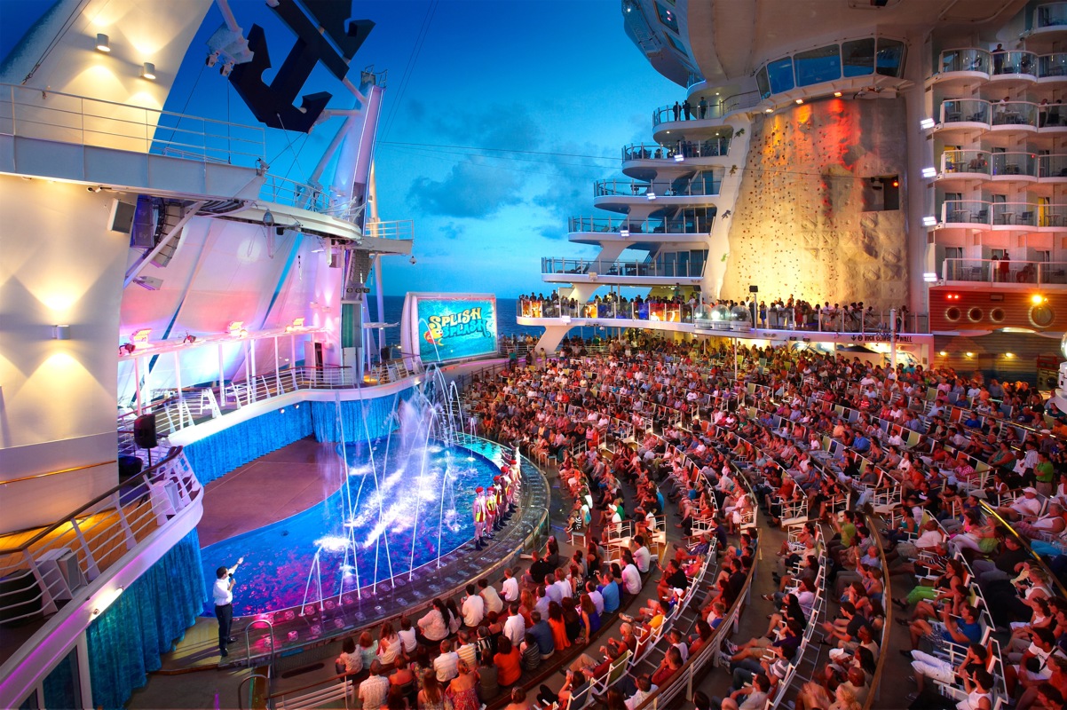 Royal Caribbean International Oasis of the Seas Interior AquaTheatre.jpg