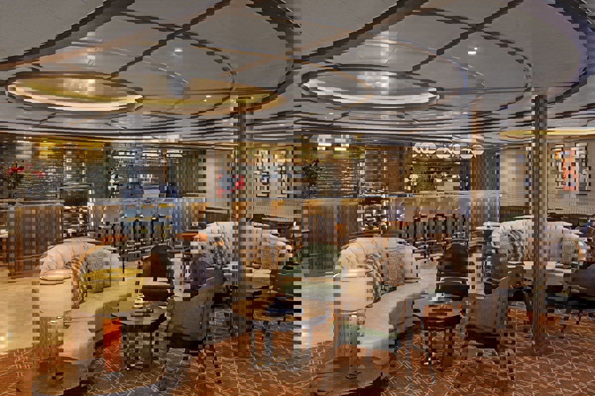 SEABOURN Seabourn Venture - Seabourn Square.jpg