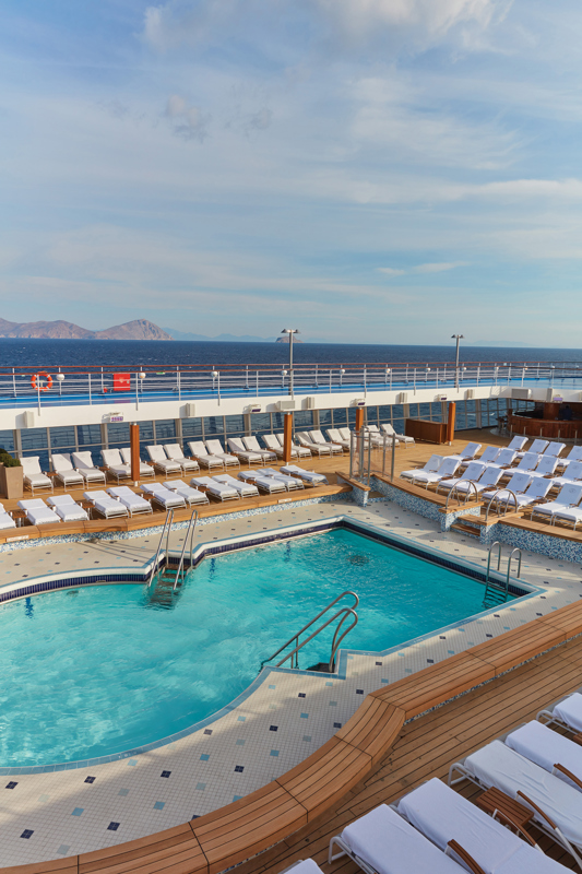 VOY Pool Deck 2024 04 21 17 31 58