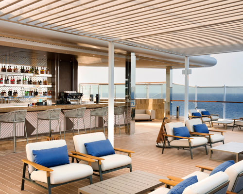 EXPLORA I SKY BAR 01