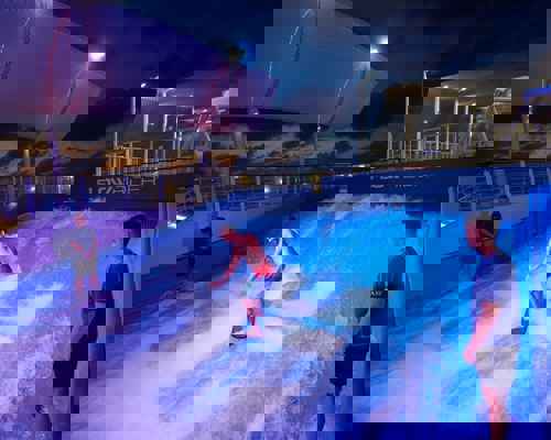 Royal Caribbean International Wonder of the Seas Flowrider 1.jpg.jpg