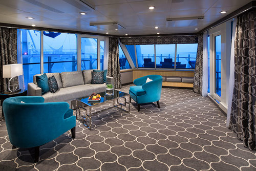 Spacious AquaTheatre Suite Large Balcony - 2 Bedroom