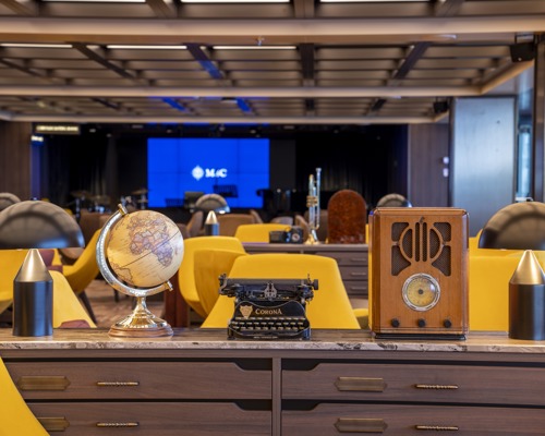 MSC Cruises MSC Seashore Brooklyn Cafe 4.jpg