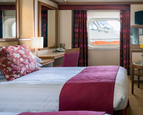 P&O Cruises Azura Sea View.jpg