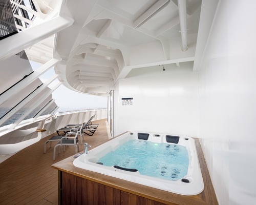 MSC Cruises MSC Virtuosa Grand Suite Aurea with Terrace and Whirlpool 5.jpg