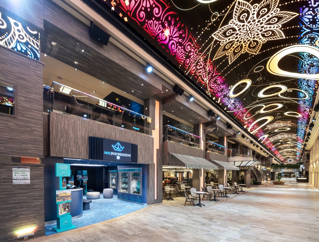 MSC Cruises MSC Virtuosa MSC Galleria Virtuosa 2.jpg