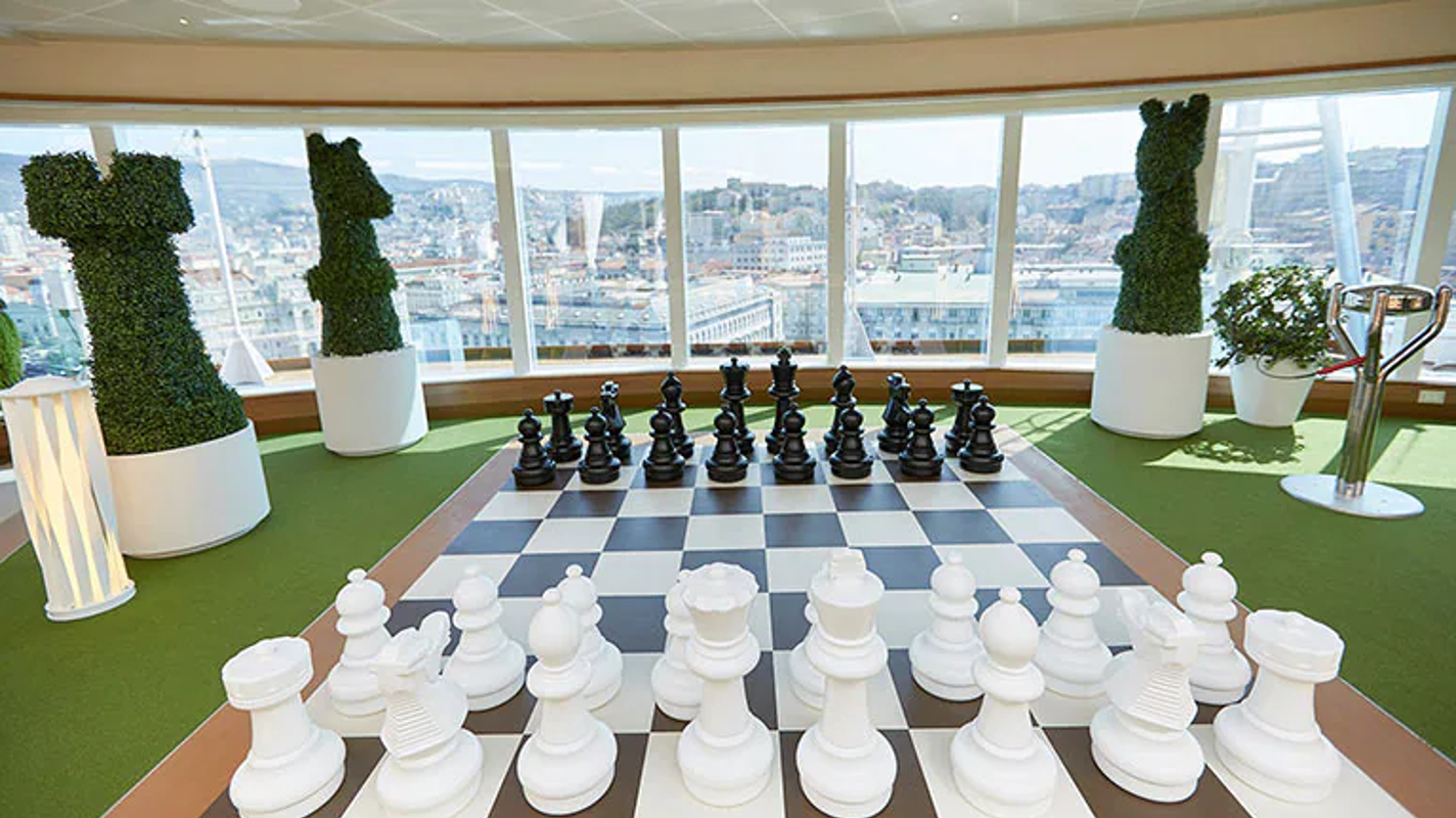 Princess Cruises Majestic Princess Hollywood Conservatory.png