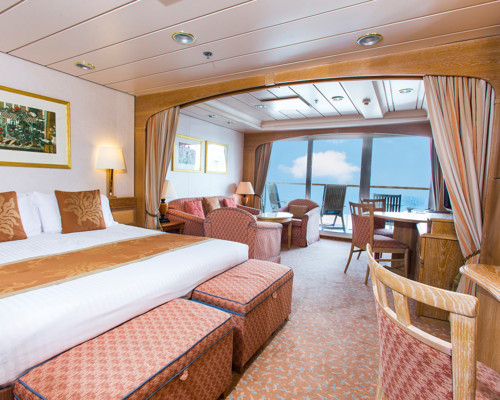 P&O Cruises Aurora Mini Suite 1.jpg