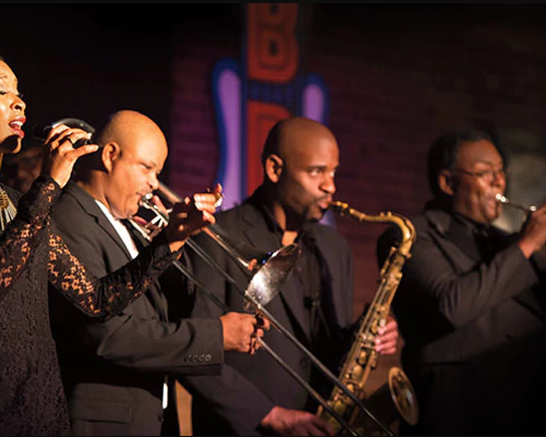 Holland America MS Konigsdam BB King.png