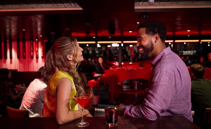 Dueling Pianos℠
