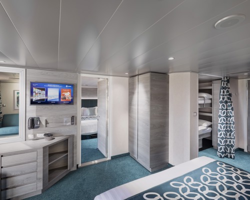 MSC Cruises MSC Virtuosa Premium Suite 2.jpg