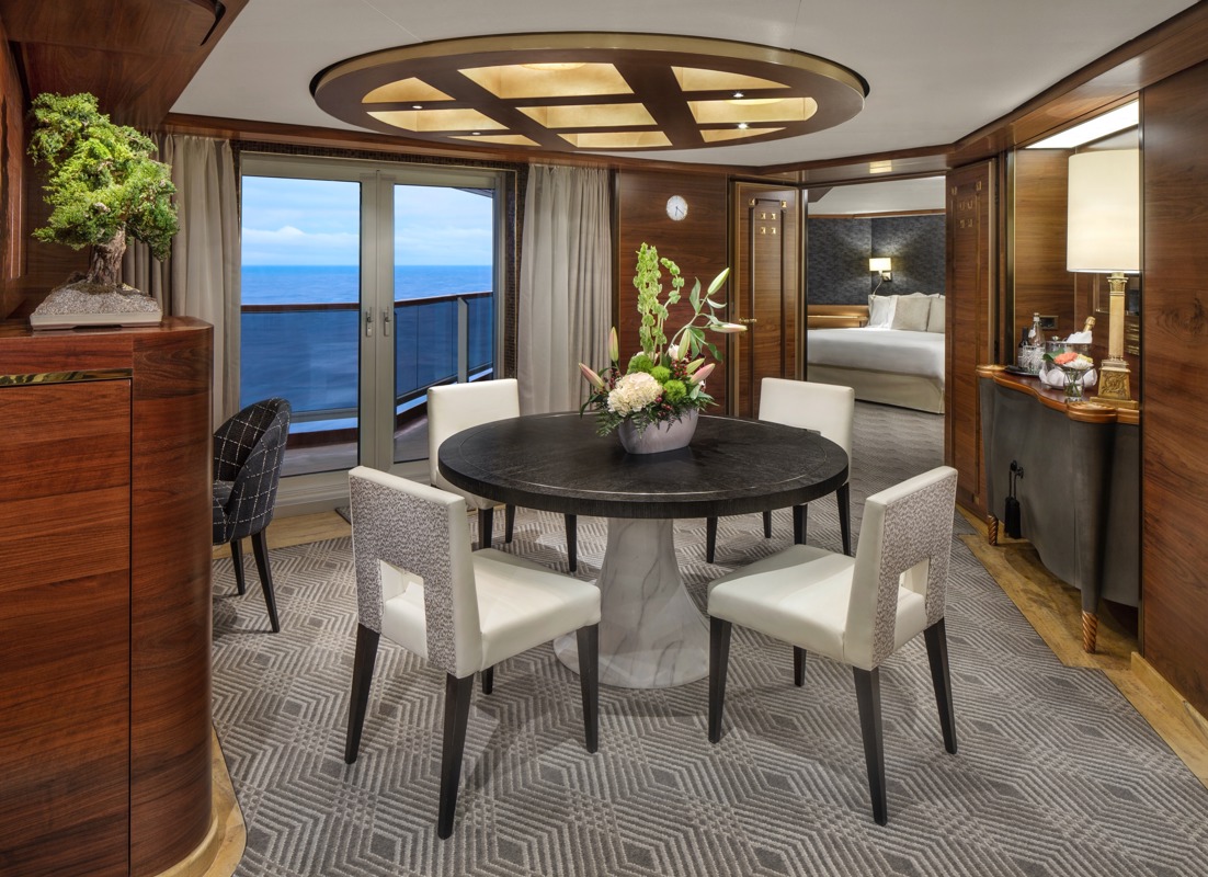 HAL Noordam Pinnacle Suite 4.jpg