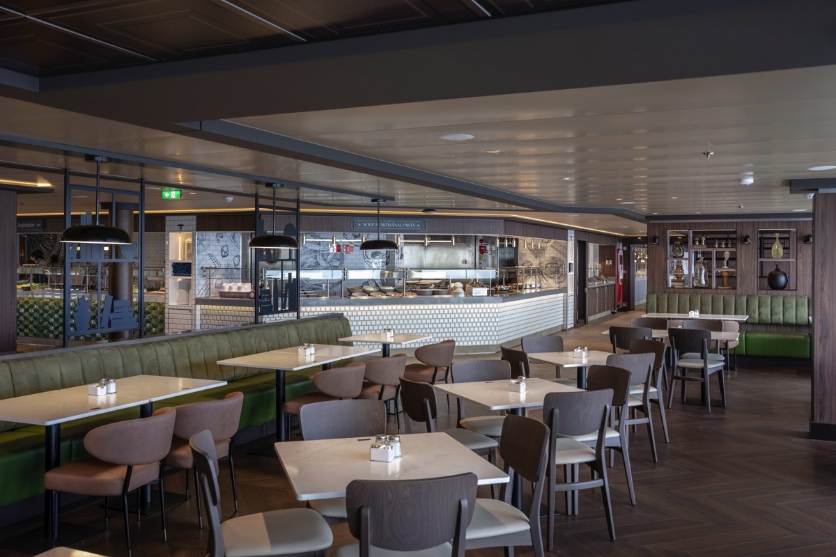 Msc Cruises Msc World Europa Ii Mercato Buffet   Ivan Sarfatti 3