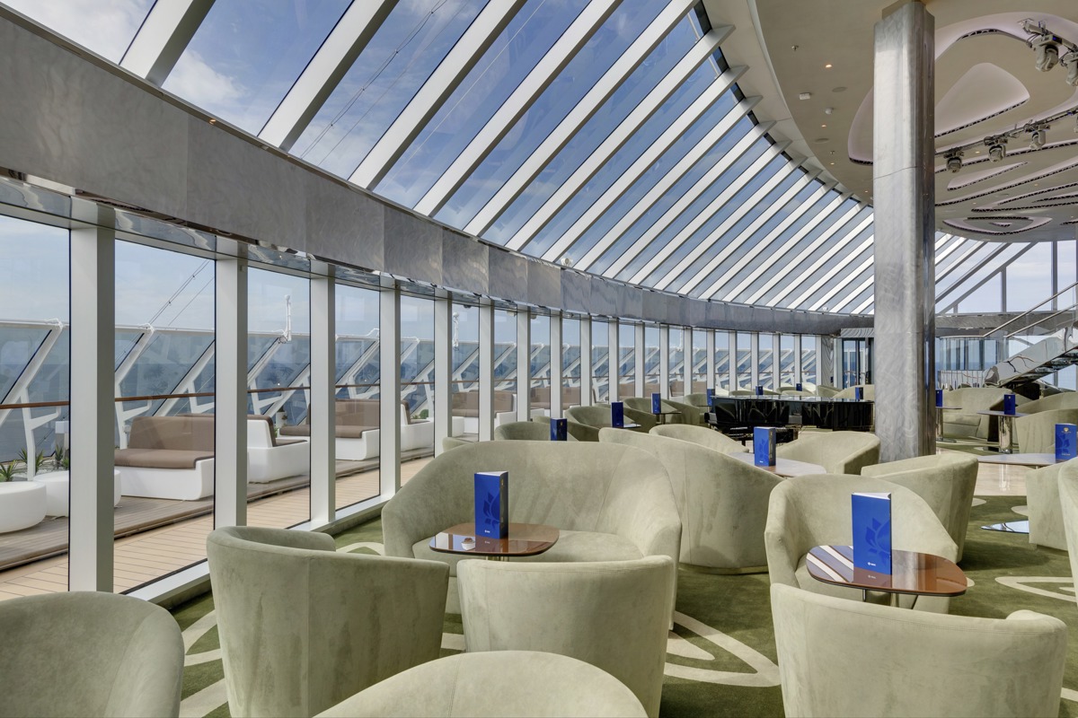 MSC Cruises MSC Seaview YC Top Sail Lounge 0.jpg