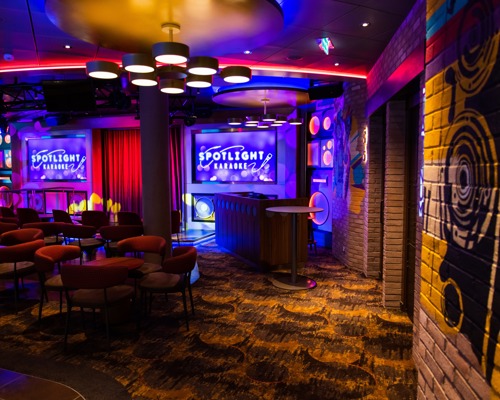 RCI Wonder of the Seas Spotlight Karoake.jpg.JPG