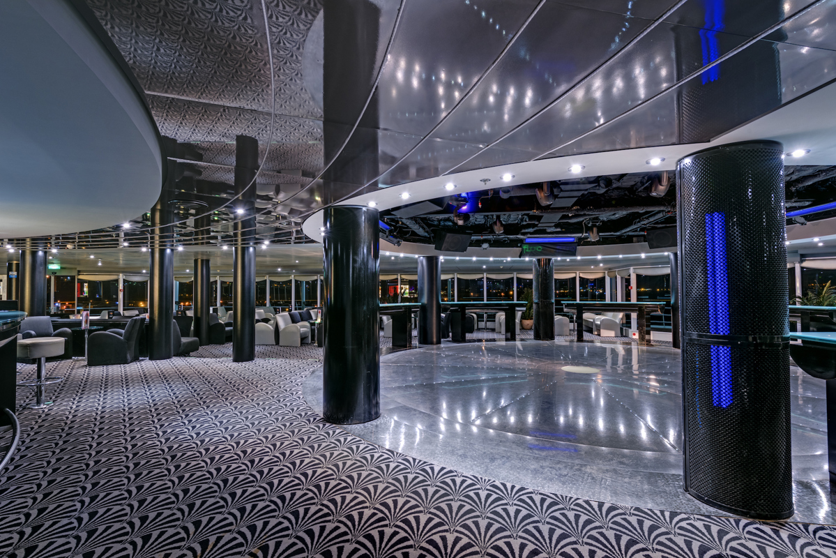 MSC Cruises MSC Armonia Starlight Disco.jpg
