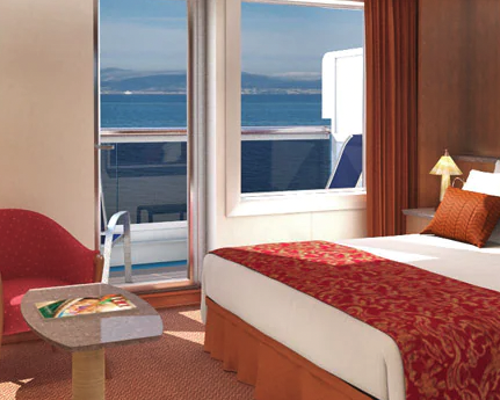 Carnival Cruise Line Carnival Dreams Ocean Suite.png