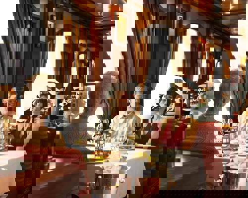 Princess Cruises Coral Class Interior crown grill 2.jpg