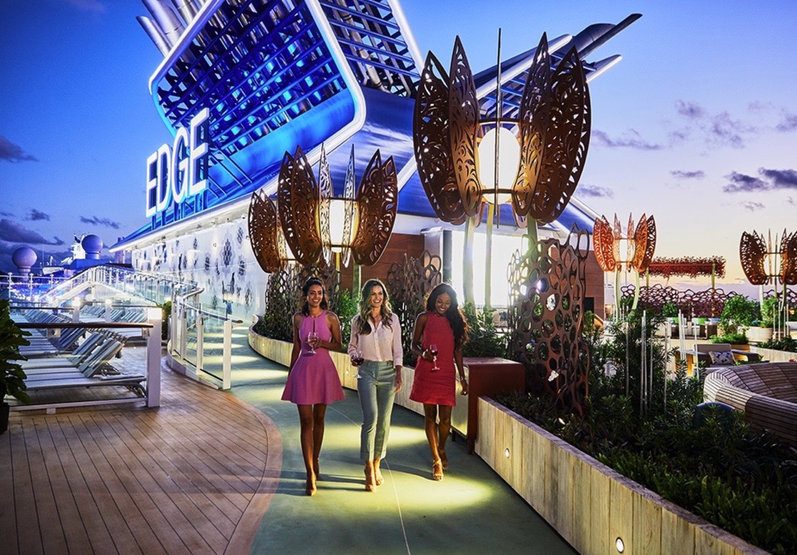 Celebrity Cruises Rooftop Garden 6.jpg