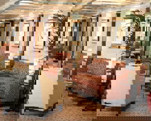 Oceania Marina - Grand Bar 1.jpg