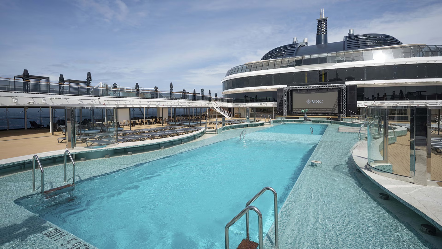 Msc Cruises Msc World Asia Manila Bay Pool Web ©Msc Rights