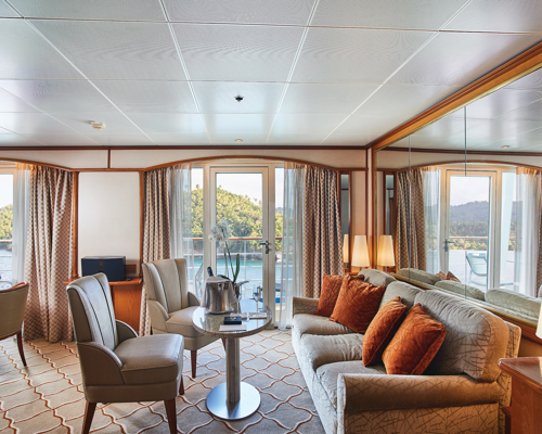 Silversea Cruises Silver Wind Silver Suite 2.jpg