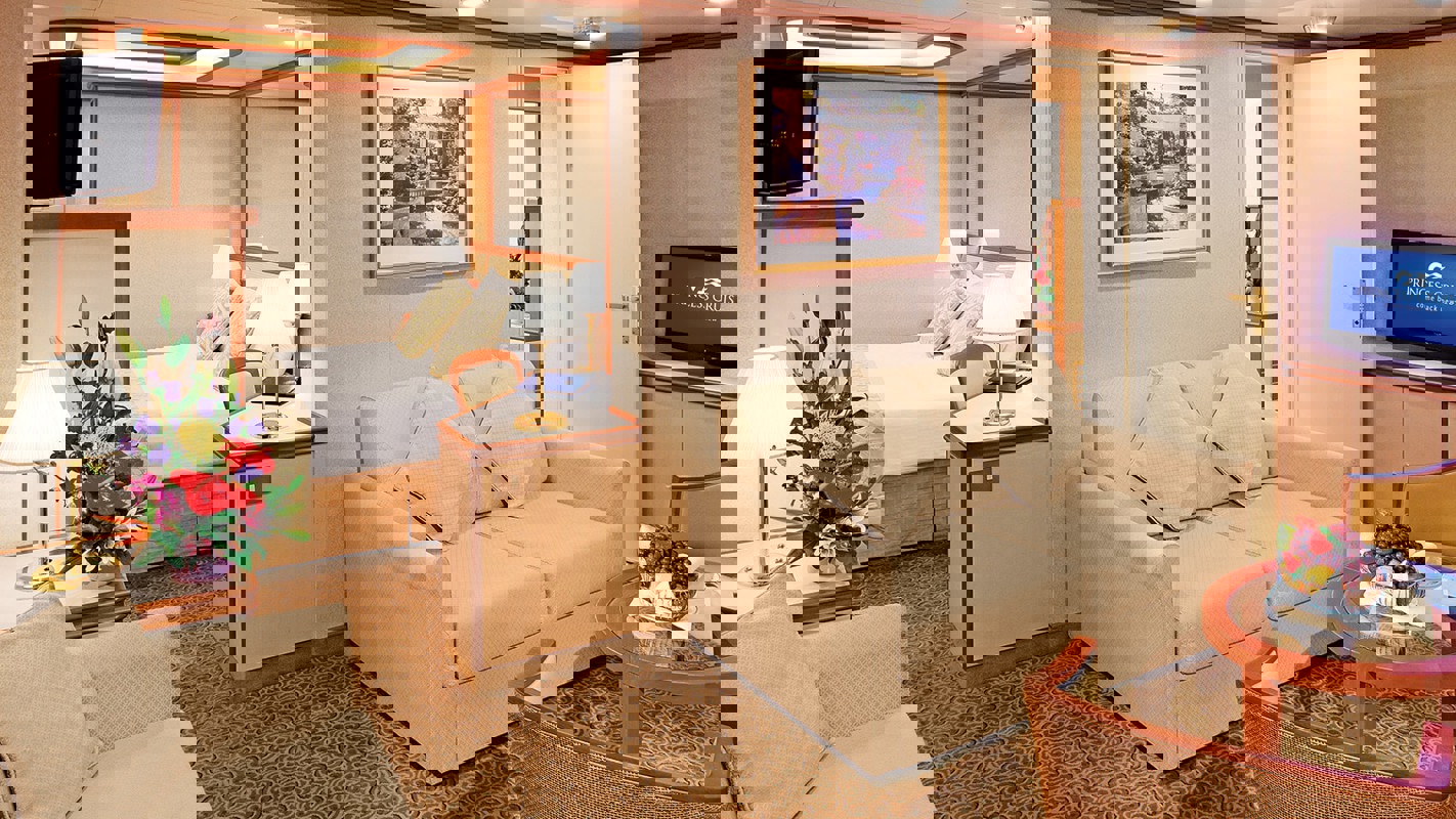 Emerald rincess Family Suite.jpg