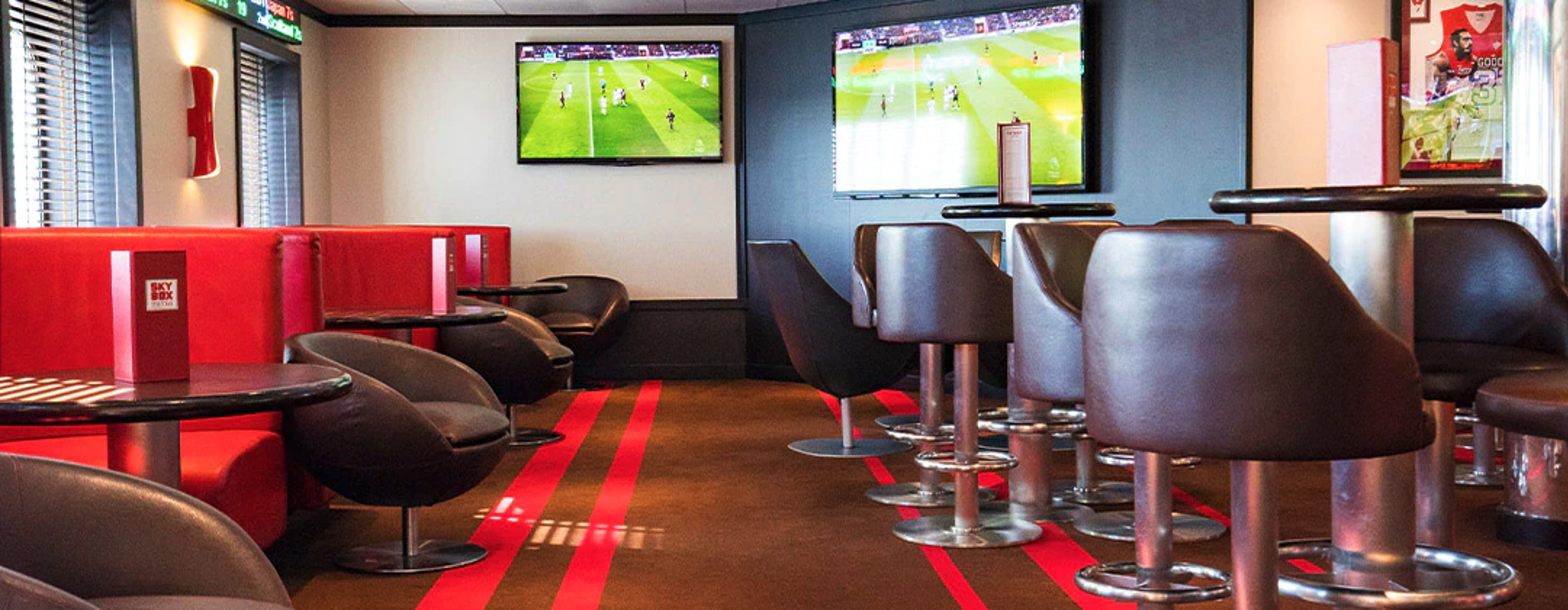 Carnival Cruise Line SKYBOX Sports Bar 1.png