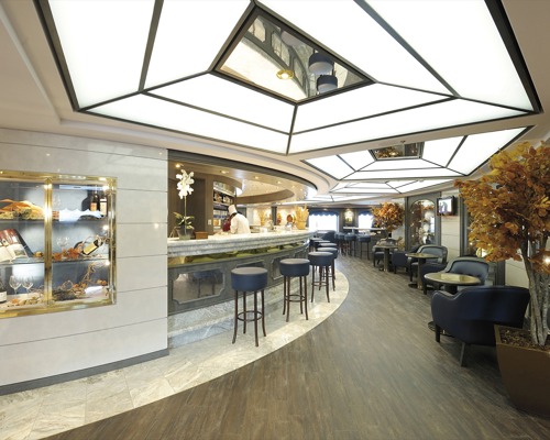 MSC Cruises MSC Poesia Il Grappolo d'Oro 2.jpg