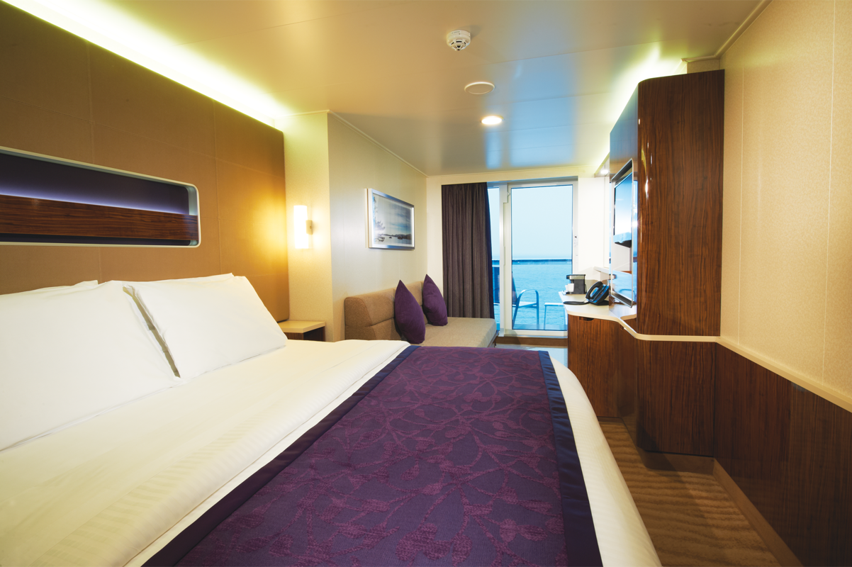 NCL Breakaway Club Balcony GENERAL IMAGE Accommodation.png