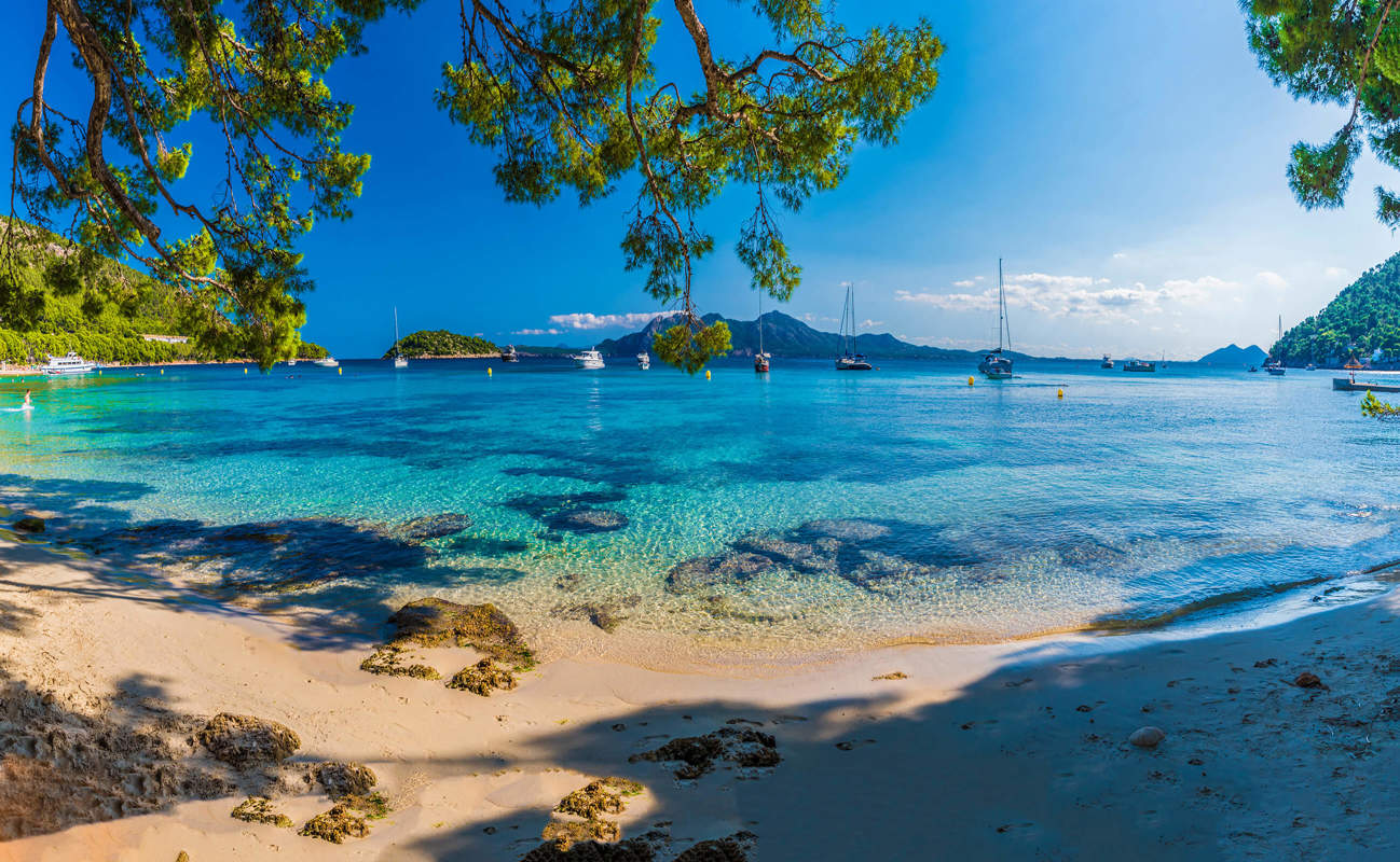 Palma De Mallorca Shutterstock 1072629278