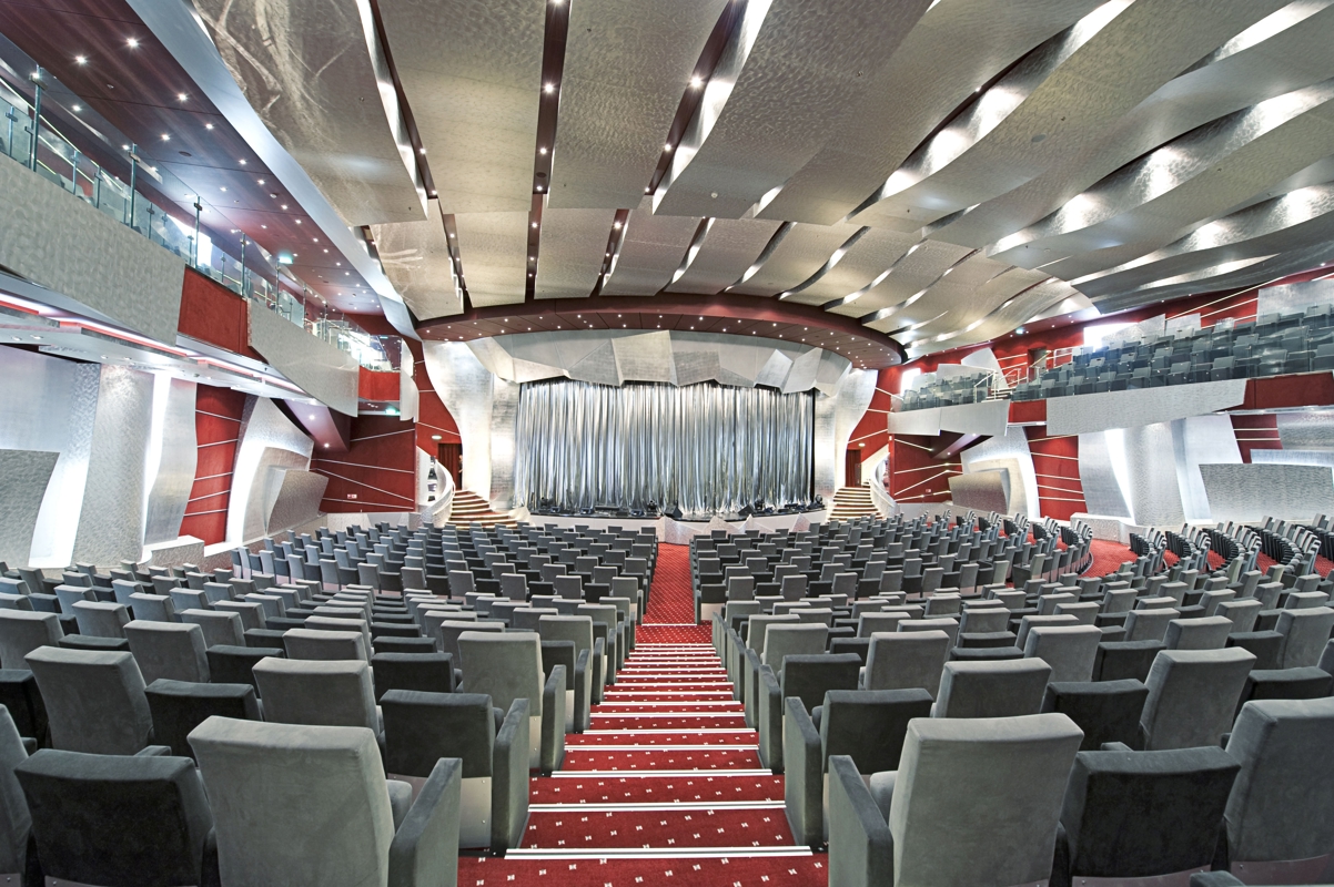MSC Cruises MSC Fantasia Theatre 2.jpg
