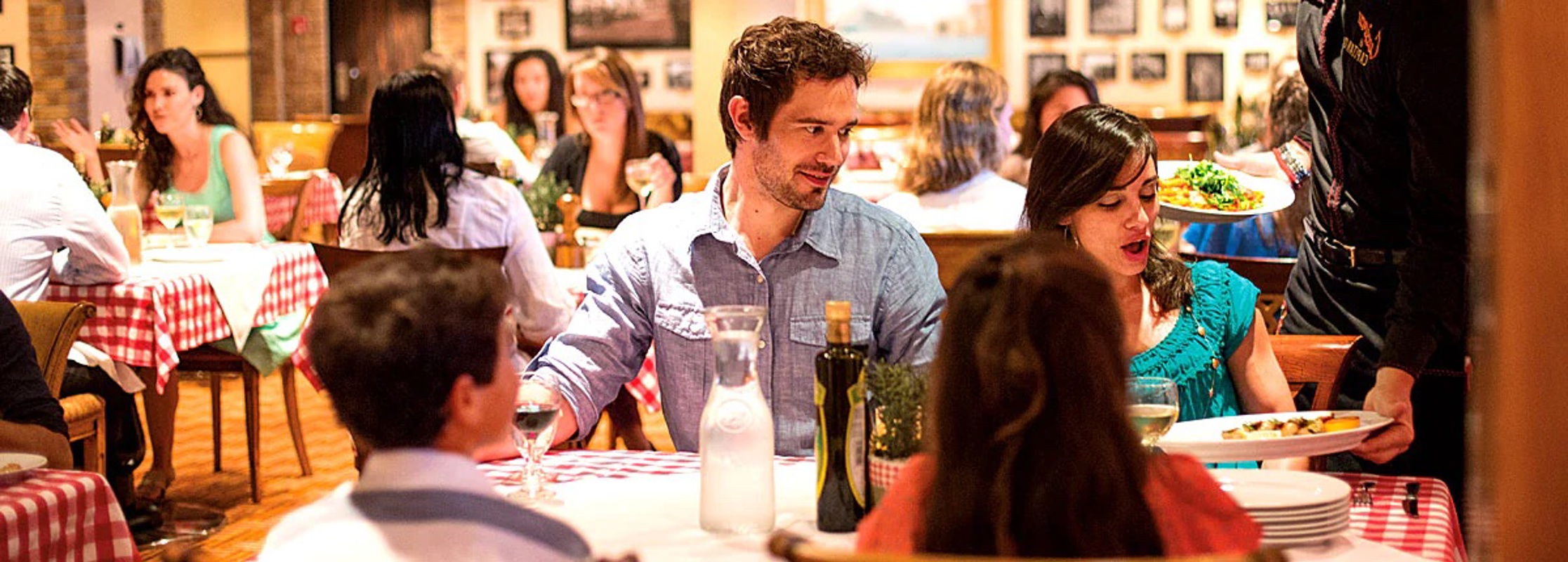 Carnival Cruise Lines Carnival Jubilee Cucina Del Capitano 2.jpg