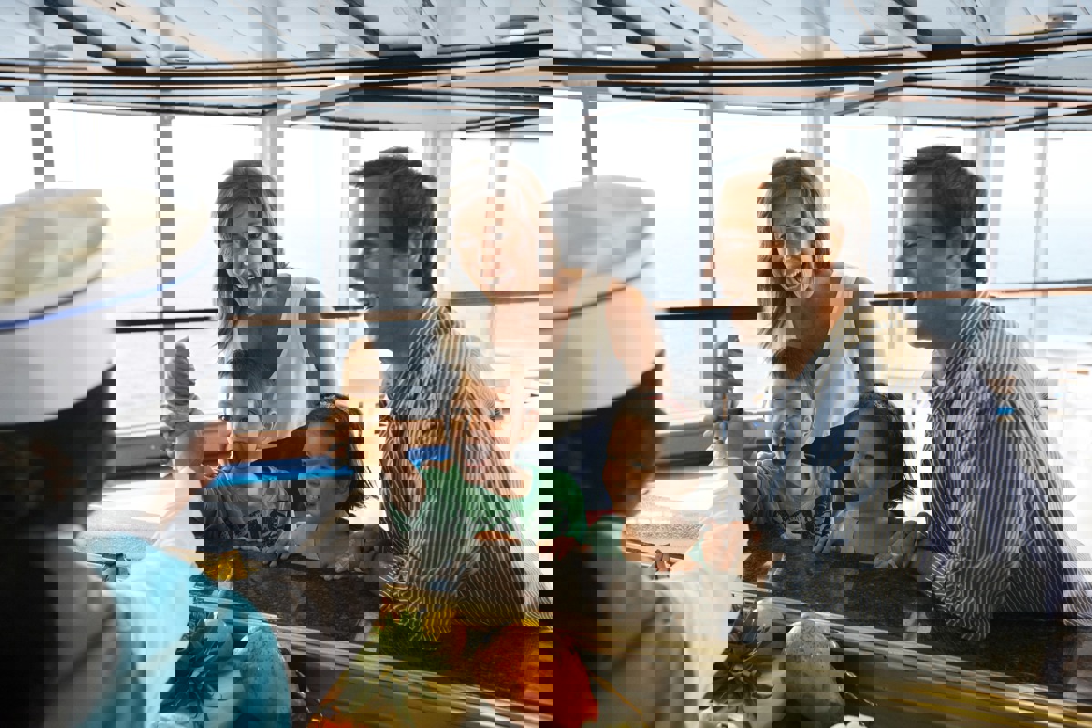 Princess Cruises Royal Class Interior icecream bar1.jpg