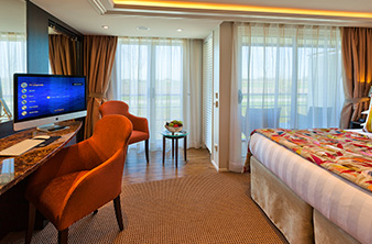 AmaWaterways AmaLea Accommodation Cat AA.jpg