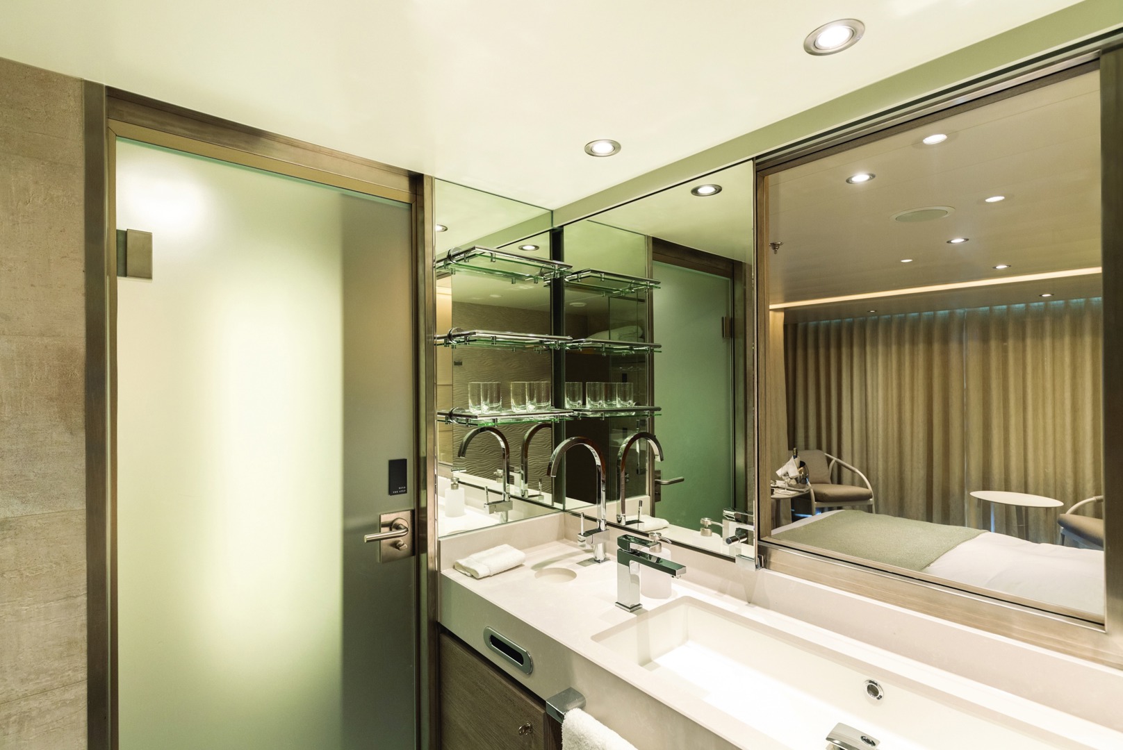 Superior Veranda Suite