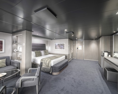 MSC Cruises MSC Seashore MSC Yacht Club Deluxe Grand Suite 0.jpg